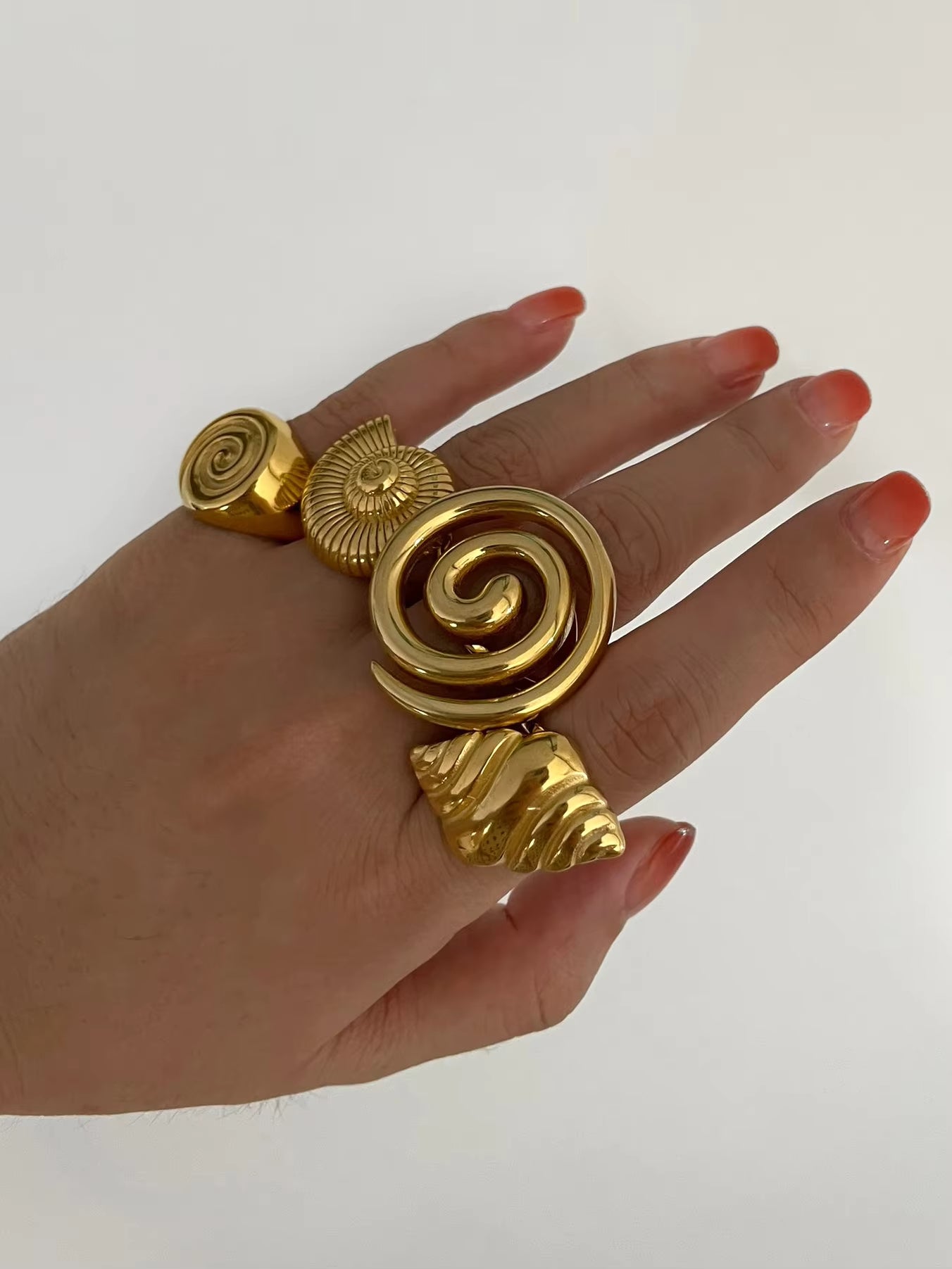 Peri'sbox Stainless Steel Conch Croissant Glossy Spiral Hollow Chunky Open Rings for Women