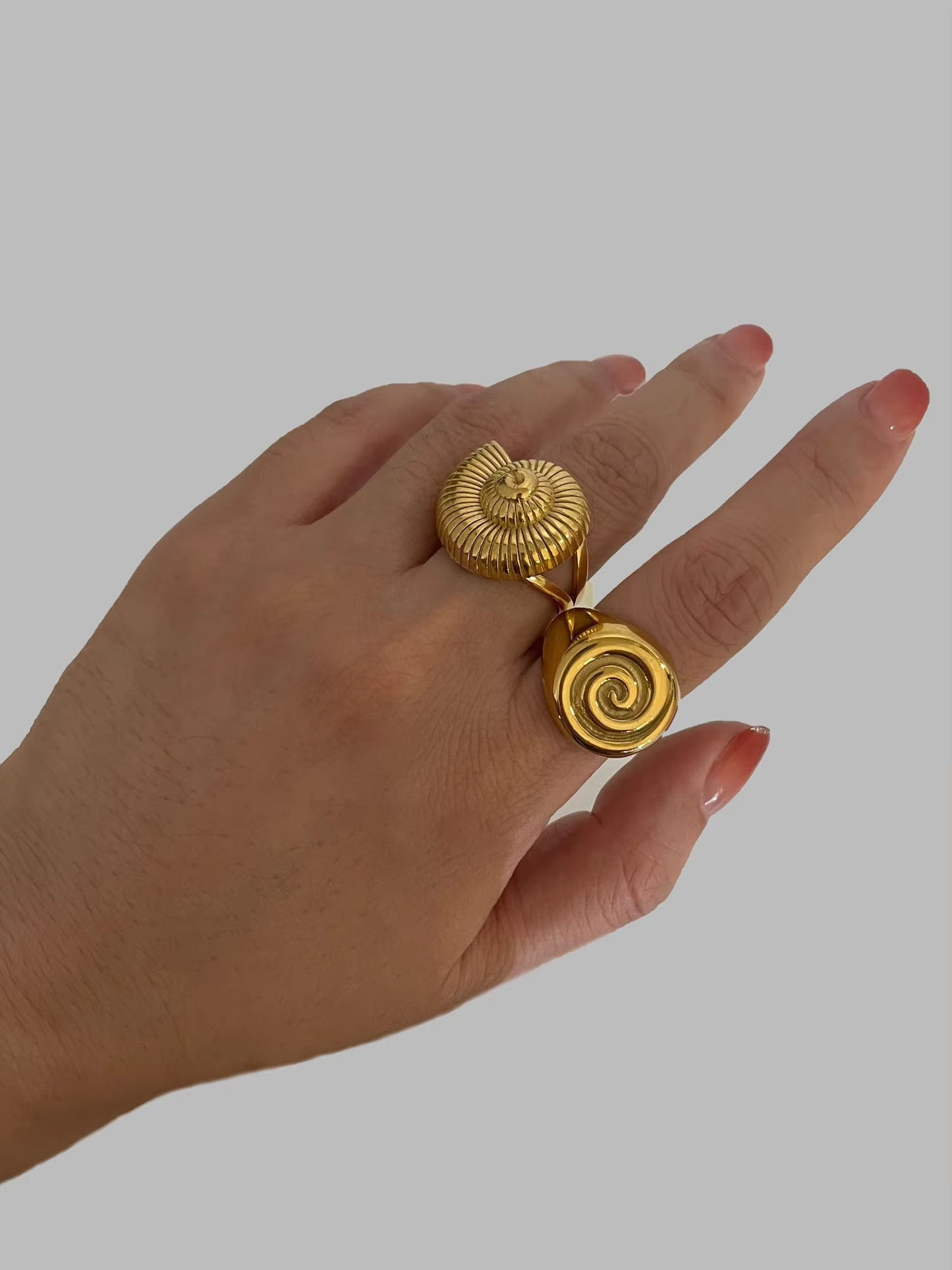 Peri'sbox Stainless Steel Conch Croissant Glossy Spiral Hollow Chunky Open Rings for Women