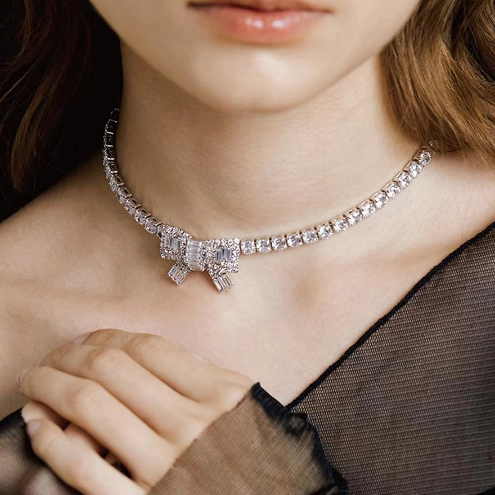 Sparkling Crystal Clavicle Necklace for Women High-quality Square CZ Zircon One Piece Bow Knot
